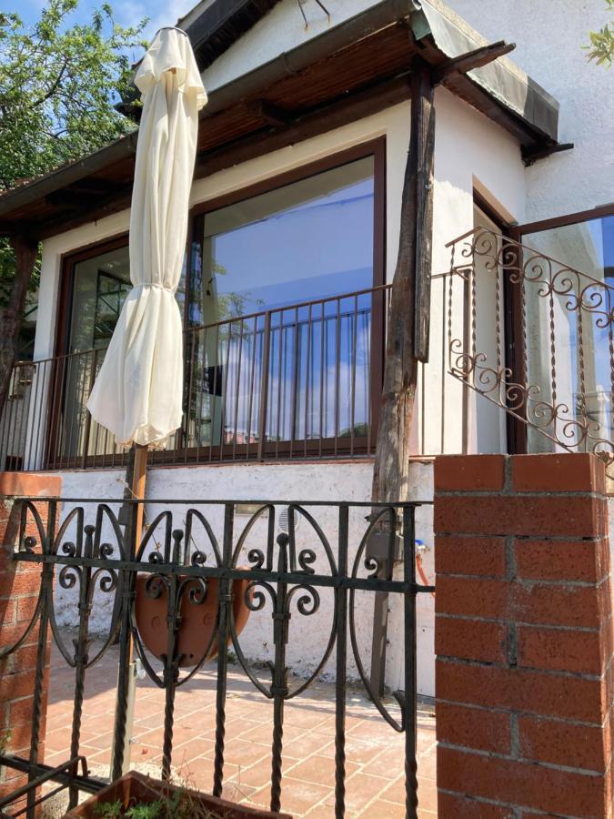 Villino "Il Rustichetto" Villa Genova Eksteriør billede